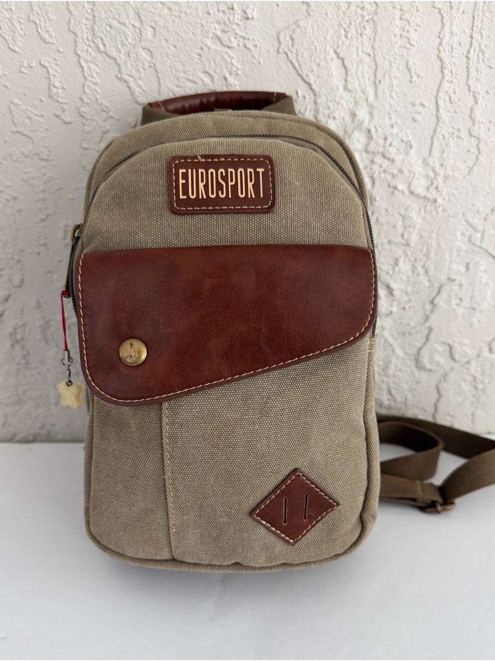Eurosport Tan Messenger Sling Canvas Shoulder Bag/Backpack.